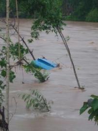 Perahu Pecah, Akses Penyeberangan Jelok Kembali Putus